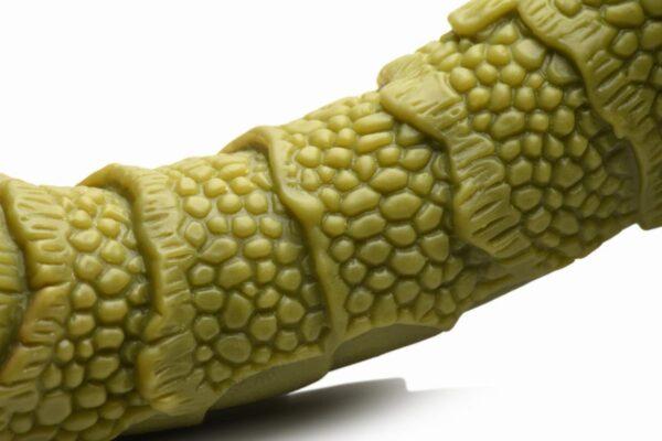 Scaled swamp monster dildo - Imagen 11